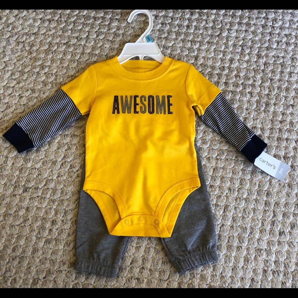 Carter’s two piece outfit